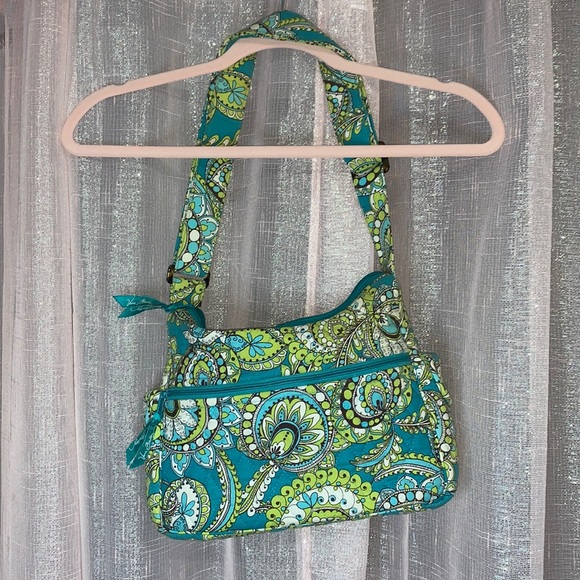 Vera Bradley Handbags - ‼️SOLD‼️ NWOT Vera Bradley On The Go Crossbody Peacock Retired Bag